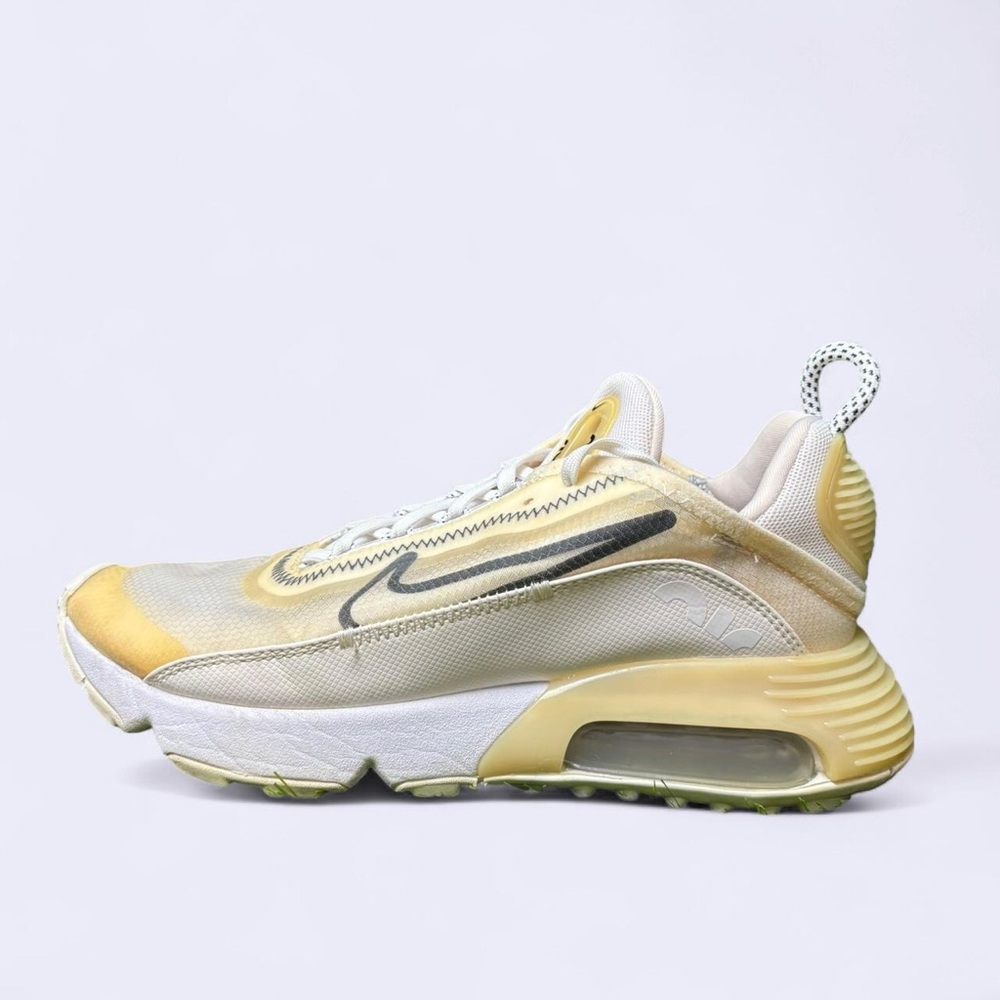 Size 6.5 Women’s - Nike Air Max 2090 Running Shoes White CK2612-100 Low Top